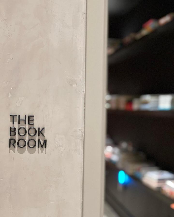 Ette Luxury Hotel & Spa Four Corners Екстер'єр фото The Book Room